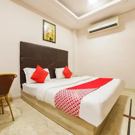Hotel Sterling Inn, New Delhi